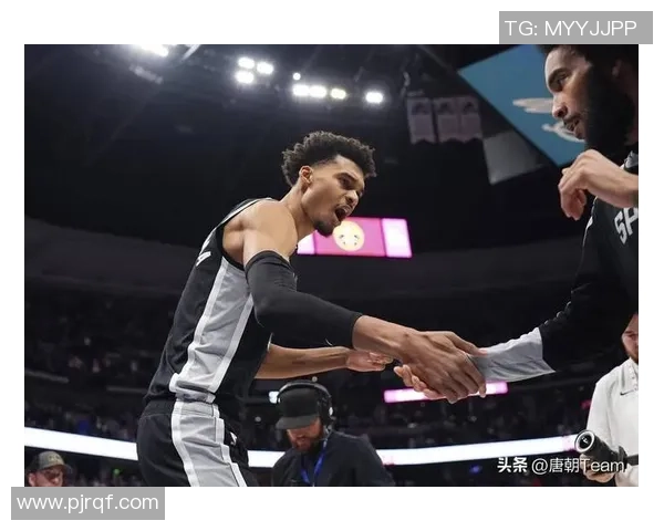 猛龙勇士G6赛后发布会精彩回顾与球员表现分析